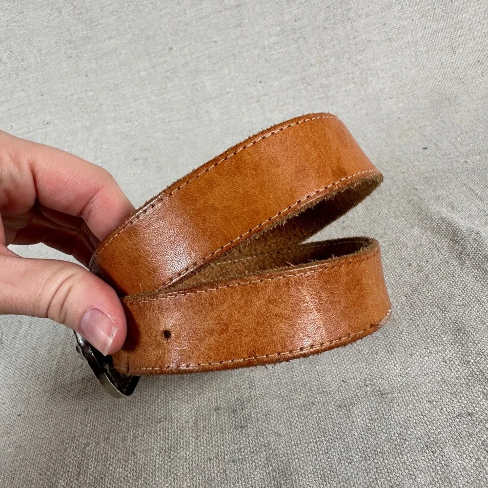 Western Genuine Leather‎ Belt Silver Concho Buckle Tan Brown Women's cowgirl